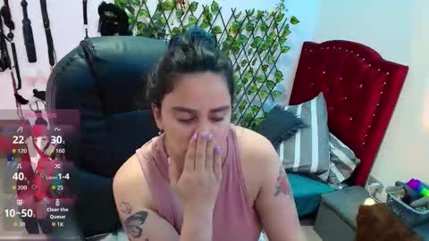 elektra online show from 10/31/25, 01:23