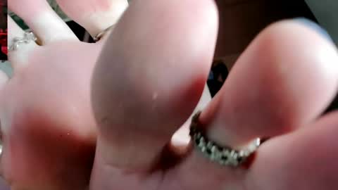 Snapshot of elektranoe chatting on 12/28/24, 03:26 love 3d online show from 12/28/24, 03:26