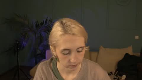 Elen  online show from 04/27/26, 05:49