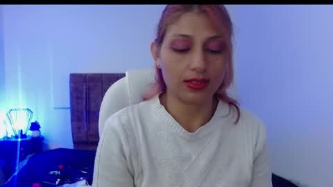 Elena online show from 03/12/25, 12:36