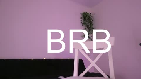 Snapshot of elena_li chatting on 02/06/25, 12:11 elena_li online show from 02/06/25, 12:11