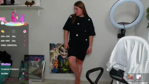 Snapshot of elena_maeer chatting on 07/26/26, 05:31 Elena online show from 07/26/26, 05:31