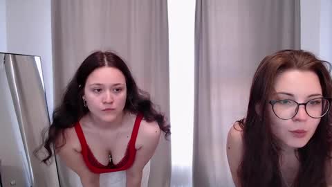Elena online show from 06/10/26, 07:07