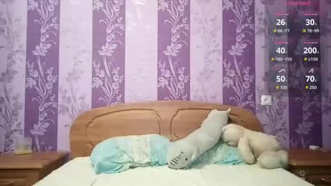 Mia online show from 02/08/26, 03:21