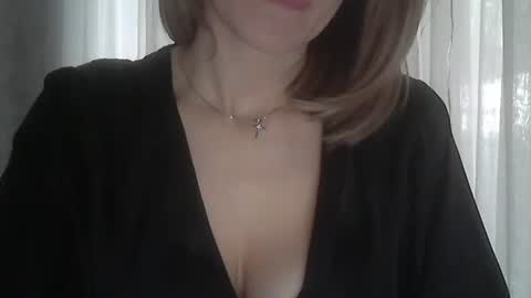 Snapshot of elenadream4990 chatting on 02/27/26, 07:41 elenadream4990 online show from 02/27/26, 07:41