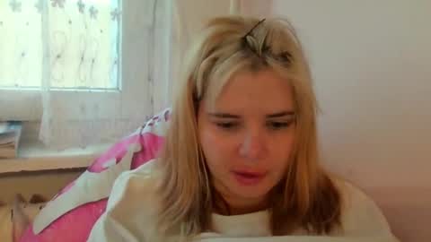 Snapshot of elenaflirt chatting on 02/16/26, 03:52 Elena online show from 02/16/26, 03:52