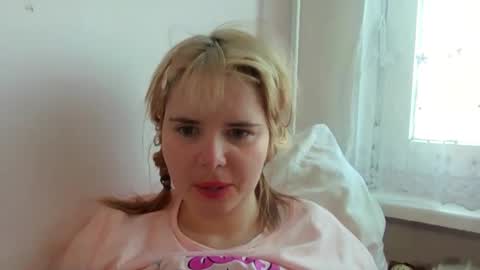 Snapshot of elenaflirt chatting on 02/20/26, 03:45 Elena online show from 02/20/26, 03:45