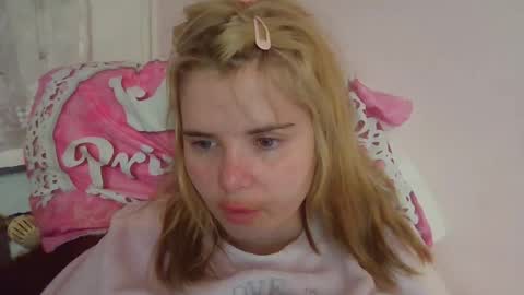 Snapshot of elenaflirt chatting on 03/01/26, 04:53 Elena online show from 03/01/26, 04:53