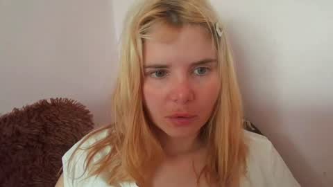 Snapshot of elenaflirt chatting on 07/08/26, 08:30 Elena online show from 07/08/26, 08:30