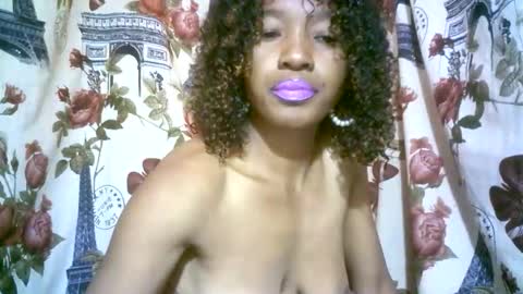 elenah013 online show from 09/12/25, 06:02