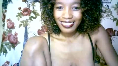elenah013 online show from 11/08/25, 06:24