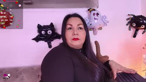 elenna_boobs_ online show from 10/14/25, 02:56