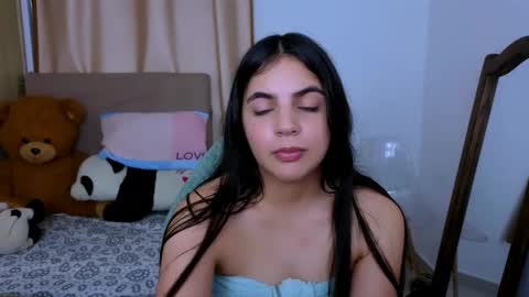 agnes online show from 11/26/25, 08:32