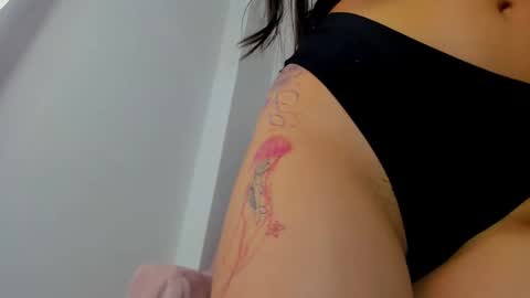 Elena  online show from 01/15/26, 01:05