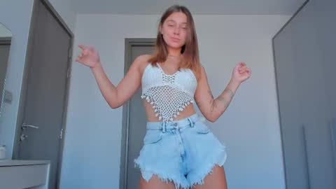 Eleonora online show from 02/09/25, 09:16