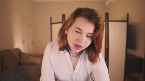 Eleonora online show from 10/21/25, 01:23