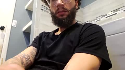 elephant_titus online show from 02/15/26, 07:38