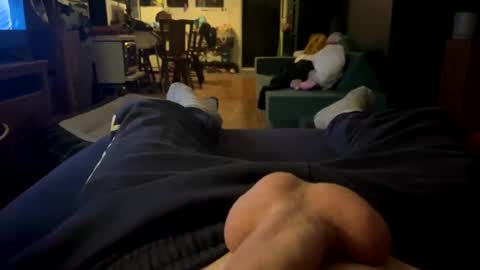 Snapshot of elf34 chatting on 10/04/25, 02:53 Elf34 online show from 10/04/25, 02:53