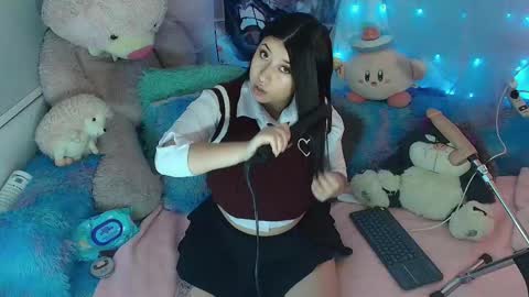 miu  online show from 11/03/25, 12:46