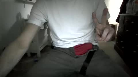 Snapshot of elfideo75 chatting on 02/06/26, 01:14 elfideo75 online show from 02/06/26, 01:14