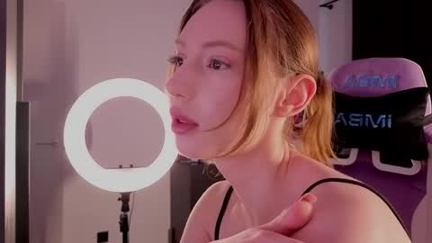 Elfie online show from 04/19/26, 11:20