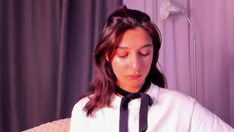 Snapshot of elfy_rare chatting on 10/11/25, 02:59 Elfy online show from 10/11/25, 02:59