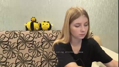 eli_sweetaura online show from 08/05/26, 05:49
