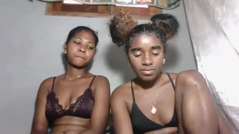 elia011 online show from 11/02/25, 09:00