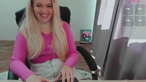 Snapshot of elia_ chatting on 09/17/25, 05:53 Ella online show from 09/17/25, 05:53