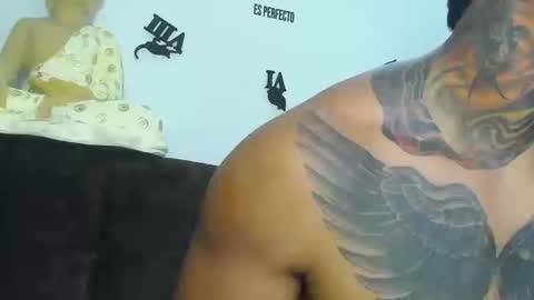 Snapshot of elian_atlas1 chatting on 10/16/25, 06:31 Elian online show from 10/16/25, 06:31