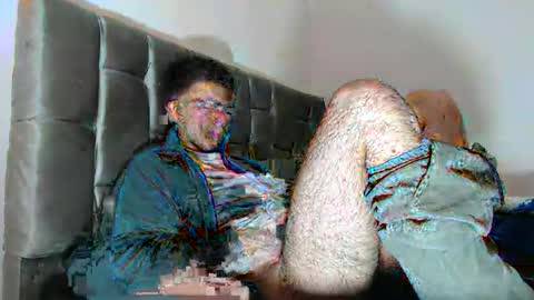 Snapshot of elian_tg chatting on 09/10/25, 02:11 Elian online show from 09/10/25, 02:11