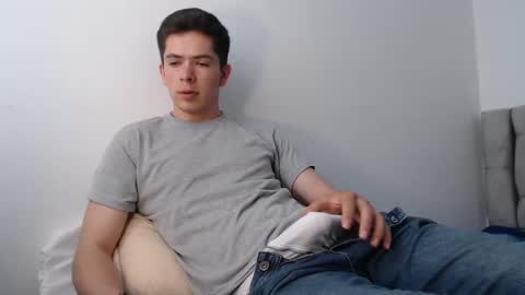 Elian online show from 12/15/25, 06:34