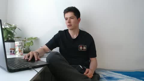 Elian online show from 12/17/25, 06:58