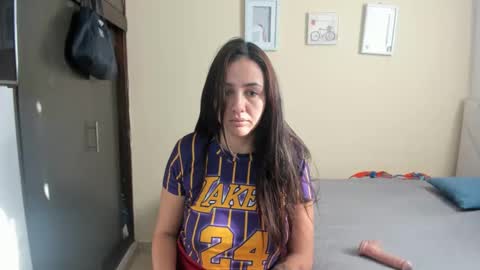 Snapshot of eliana_garcia chatting on 12/08/24, 12:41 eliana_garcia online show from 12/08/24, 12:41