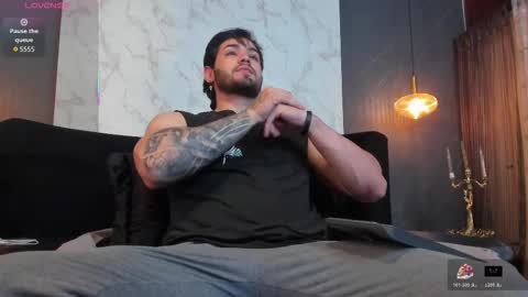 Elian online show from 11/28/25, 11:57