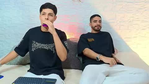 elias_salvatore_ online show from 05/15/26, 06:15