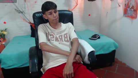 E L I A S online show from 12/04/24, 04:21