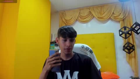 E L I A S online show from 02/25/25, 06:47