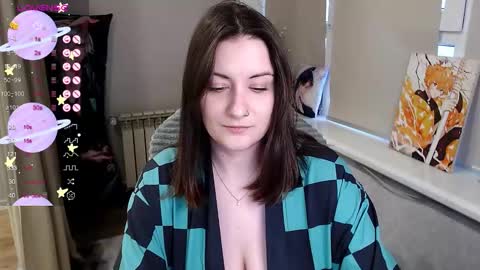 Elise online show from 11/10/25, 02:21