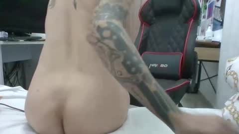 elico_whore online show from 12/01/25, 03:50