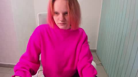 Snapshot of elieiza_xo chatting on 09/29/25, 02:49 elieiza_xo online show from 09/29/25, 02:49