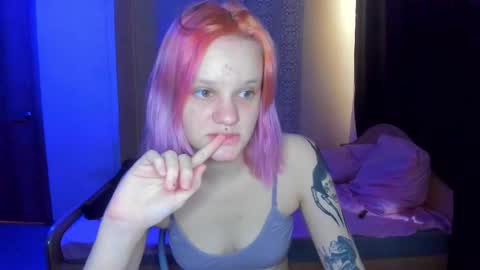 elieiza_xo online show from 02/11/26, 09:03