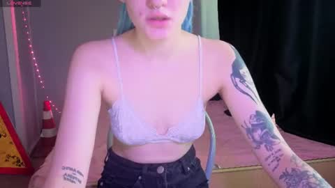 Snapshot of elieiza_xo chatting on 07/10/26, 09:12 elieiza_xo online show from 07/10/26, 09:12