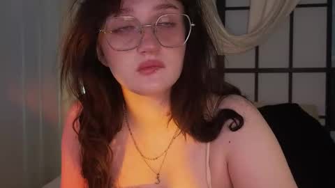 Ellie online show from 10/23/25, 05:40