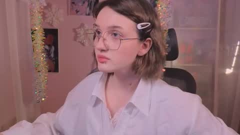 Ellie online show from 12/19/25, 06:31