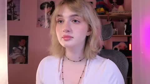 Ellie online show from 04/14/26, 05:35