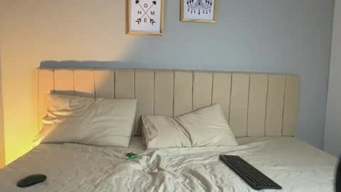 elier_jhonson1 online show from 02/28/26, 03:02