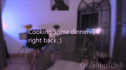 Eli online show from 01/16/25, 01:37