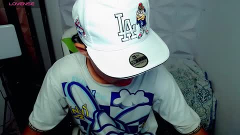 Snapshot of elii_797 chatting on 12/05/24, 12:44 bby-santy online show from 12/05/24, 12:44