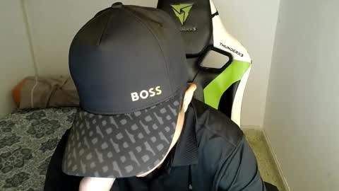 Snapshot of elii_797 chatting on 03/12/25, 06:11 bby-santy online show from 03/12/25, 06:11